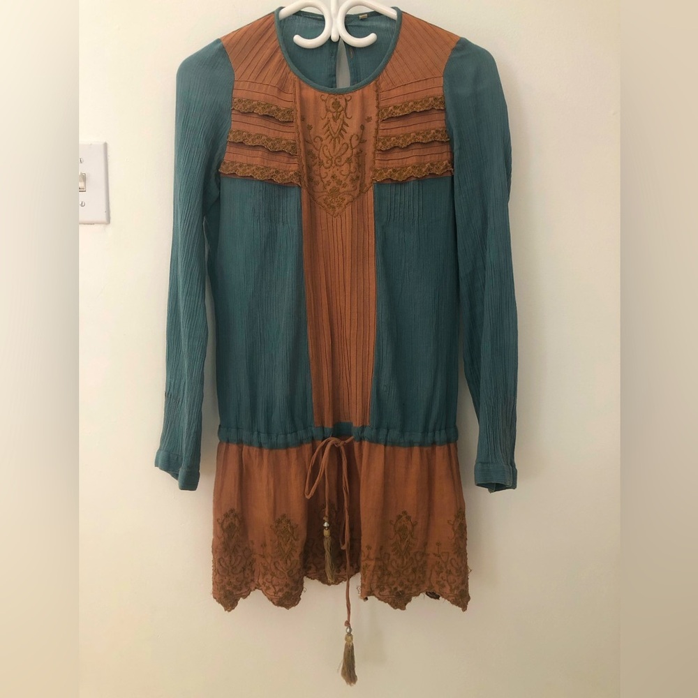 Teal and Brown Long Sleeve top
